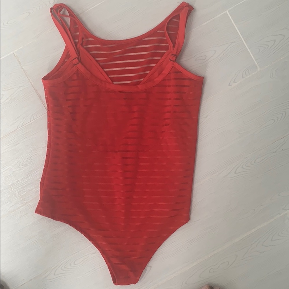 Bodysuit sheer back w 2 layers